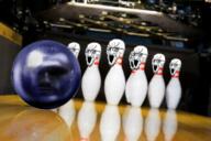 animated bloodshot_eyes bowling bowling_ball bowling_pin crying glasses multiple_soyjaks open_mouth soyjak stretched_mouth variant:soyak // 724x482 // 2.1MB